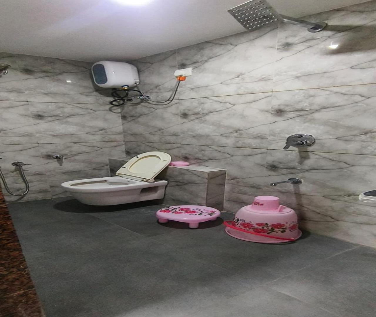 Hotel Nest View Ahmadabad Zewnętrze zdjęcie